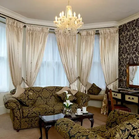 Stags Head Inn 3*